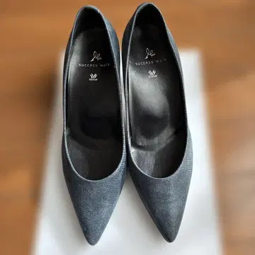 SUCCESS WALK 네이비 네이비 컬러 하이힐 펌프스