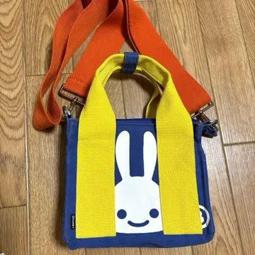 CUNE 캔버스 미니 숄더백 미사용품