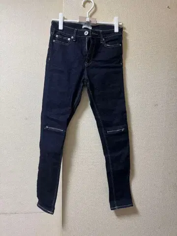 다크 블루 스키니 데님 M 사이즈