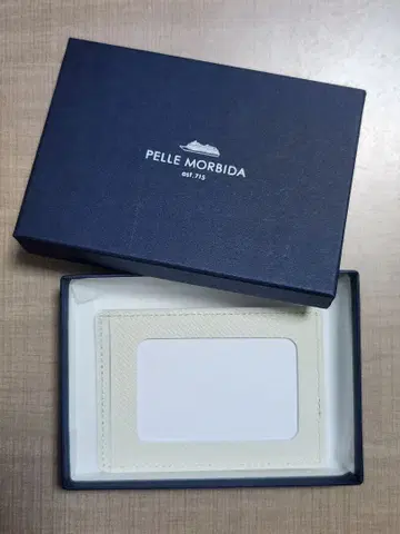 PELLE MORBIDA 가죽 카드 케이스