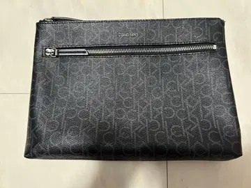 캘빈클라인 Calvin Klein 클러치백 가방 블랙 블랙