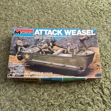 Monogram ATTACK WEASEL 1/35 프라모델 키트 A10