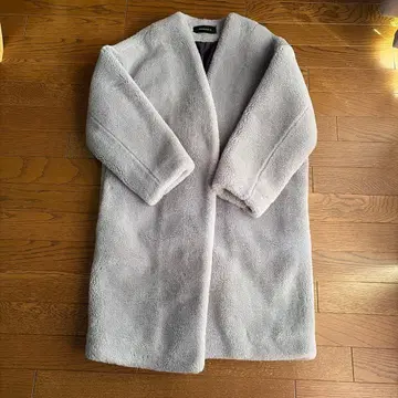 JEANASIS 탁한 스카이블루 보아 롱 코트