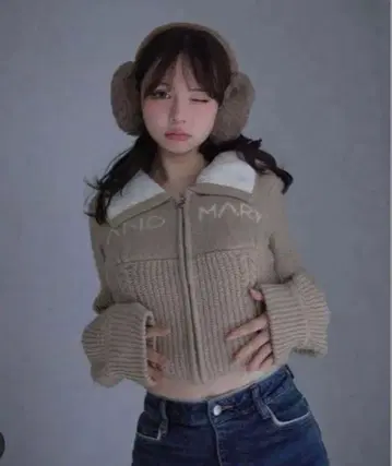 andmary Mary 로고 집업 탑 베이지