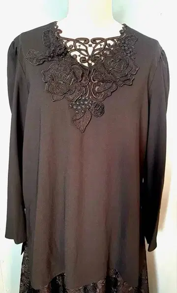 물음표? 물음표 블랙 레이스 긴팔 블라우스