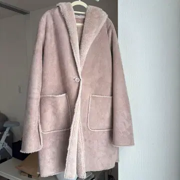 후드 부착 인조 모피 롱 코트