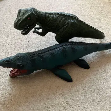 공룡 피규어 2체 세트