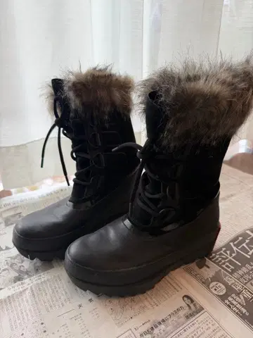 SOREL 스노우 부츠 블랙 23cm