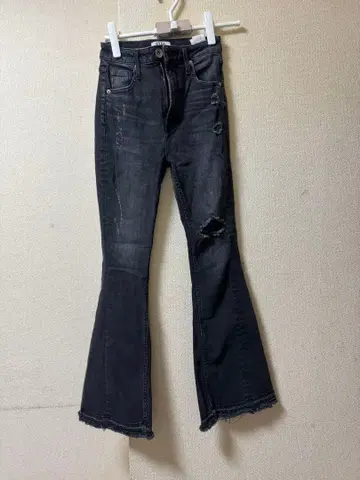 블랙 부츠컷 데님 M 사이즈