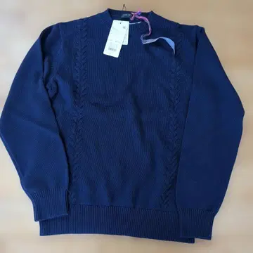 NANO UNIVERSE 네이비 케이블 짜임 스웨터