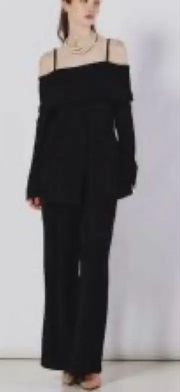 더블 스탠다드 클로징 Sov. 팬츠 셋업