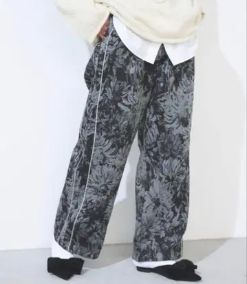 플라워 자카드 팬츠 Libra Cue 프리 사이즈