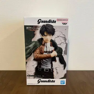 그란디스타 리바이 피규어