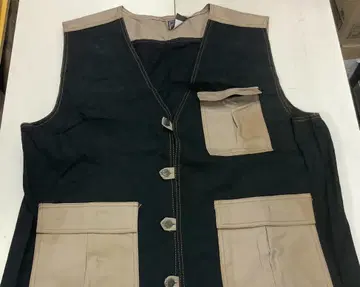 새상품 Urban Uprisin USA 블랙x베이지 3포켓 베스트 XL