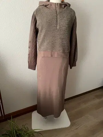 후드 부착 원피스