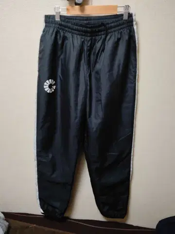 가빅 나일론 조거 팬츠 블랙