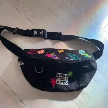 레어 NEWERA x 스프라툰 바디백