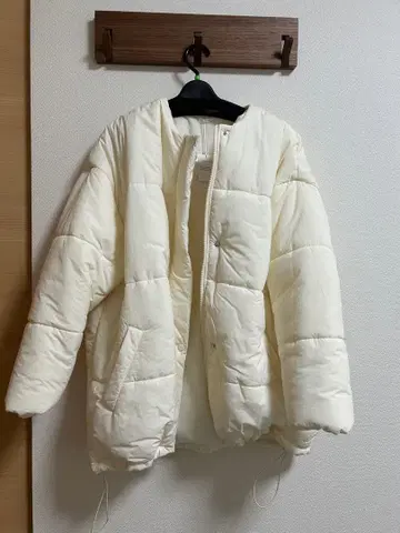 아이보리 퀼팅 자켓