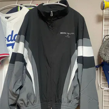 LYFT 2LINE OVERSIZE TRACK JACKET V.2