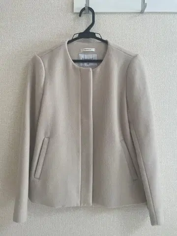 울 혼방 숏코트