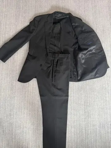 [ DIFFERANCE ] 비즈니스 정장 블랙