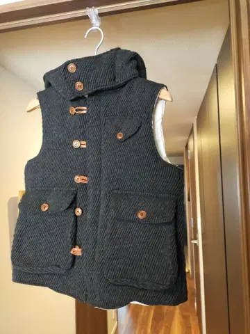 EEL 명품 엘레베스트 후드 부착 다크 그레이 베스트