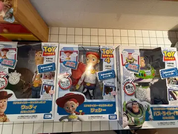 타카라토미 리얼 사이즈 토킹 피규어 우디 제시 버즈