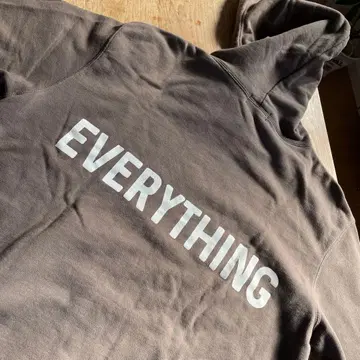 캐널진 후드티 EVERYTHING 1975