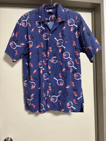 CHUMS 금붕어 패턴 오픈 카라 셔츠 M 사이즈