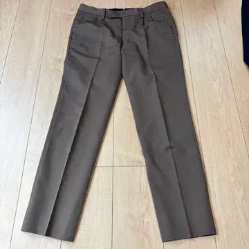 투모로우랜드 tomorrowland 브라운 슬랙스