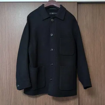 UNIQLO+J 블랙 자켓 M 사이즈