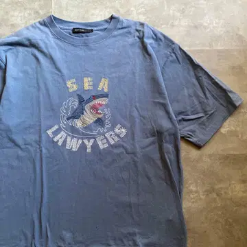 niko and - 상어 자수 반팔 T셔츠