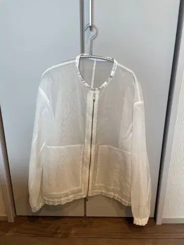 화이트 시어 자켓 사이즈 36