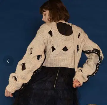 케이블 슬릿 핸드 숏 니트 MAISON SPECIAL