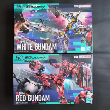 HG 화이트 & 빨간색 건담