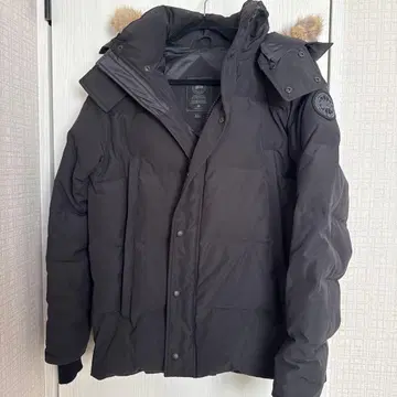 새상품급 Canada Goose Arctic Program 블랙 L