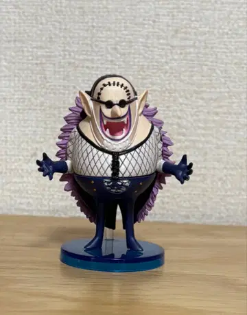 월드 컬렉터블 피규어 호그백