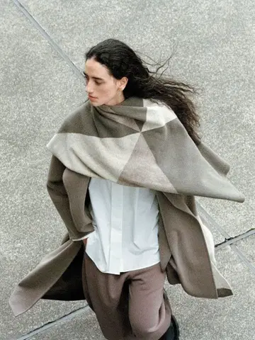 plst HARUNOBU MURATA 지오메트릭 니트 스톨 머플러