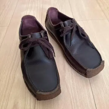 Clarks originals Natalie desert boots