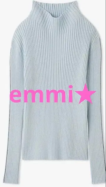 emmi 리브 터틀넥 니트 스카이블루 에미