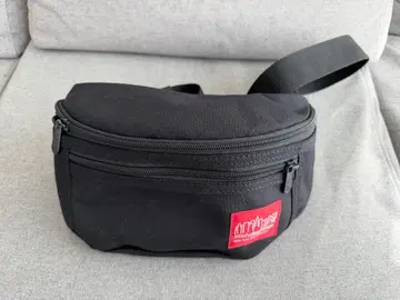 Manhattan Portage 블랙 바디백