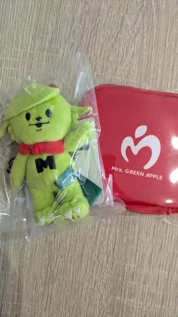 미세스 메멜 키링 코카콜라 미니 파우치 카라비너 포함