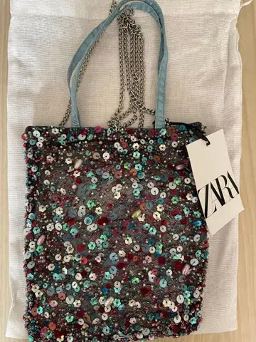 ZARA 비즈 장식 핸드백