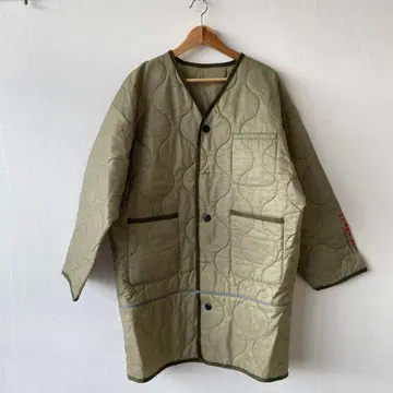 TERRE BLANC 퀼팅 자켓 올리브 그린