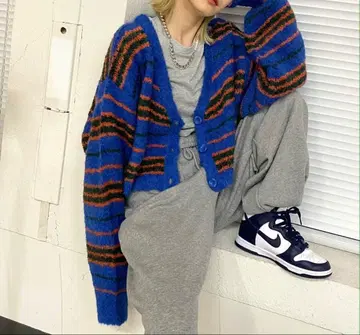 WHO'S WHO gallery 가디건