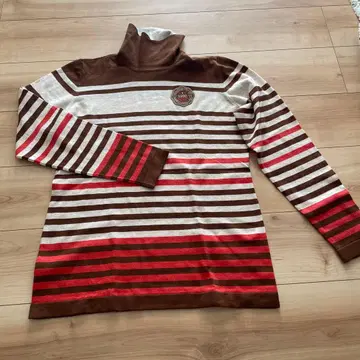 마리끌레르 골프 터틀넥 니트 L L