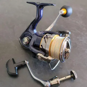 다이와 크레스트 XH 스피닝 릴