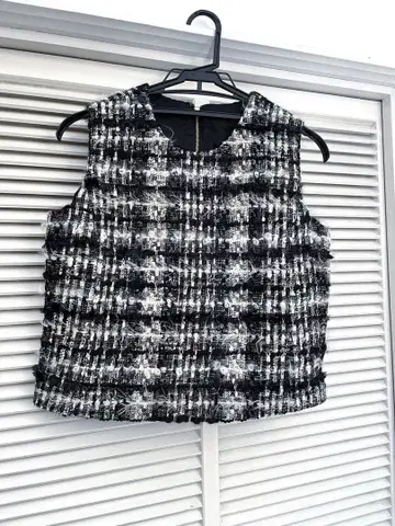 LOULOU WILLOUGHBY 트위드 슬리브리스 베스트 미사용 새상품