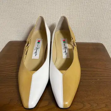 긴자 카네마츠 펌프스 신발