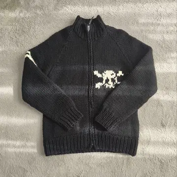 KANATA 코위찬 니트 스컬 패턴 Y2K